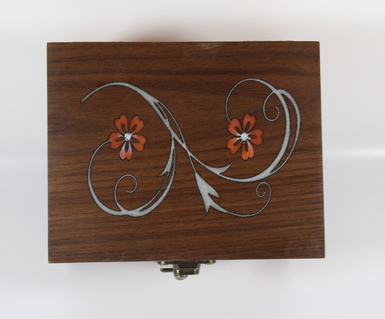 2103 Handcrafted cherry and black walnut keepsake box image 4