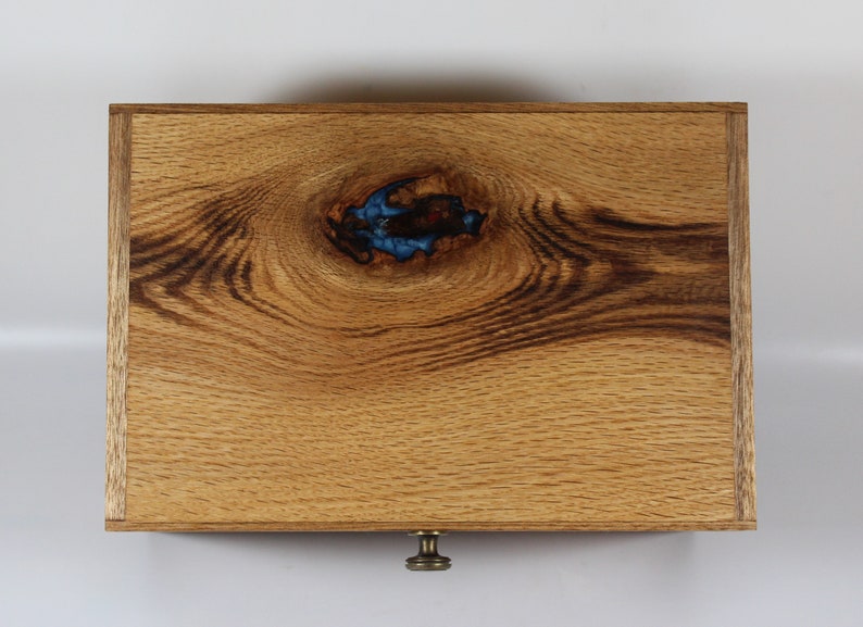 2146 Handcrafted white walnut keepsake box image 4