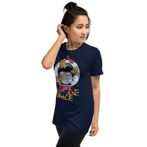 Astronaut and alien fish - Strange Space version - unisex tee