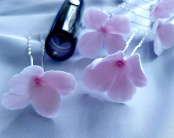 Hydrangea hair pins Set of 5 pink hair pins Flowers for a bridal hairstyle  Wedding hair pins Wedding in a pink color