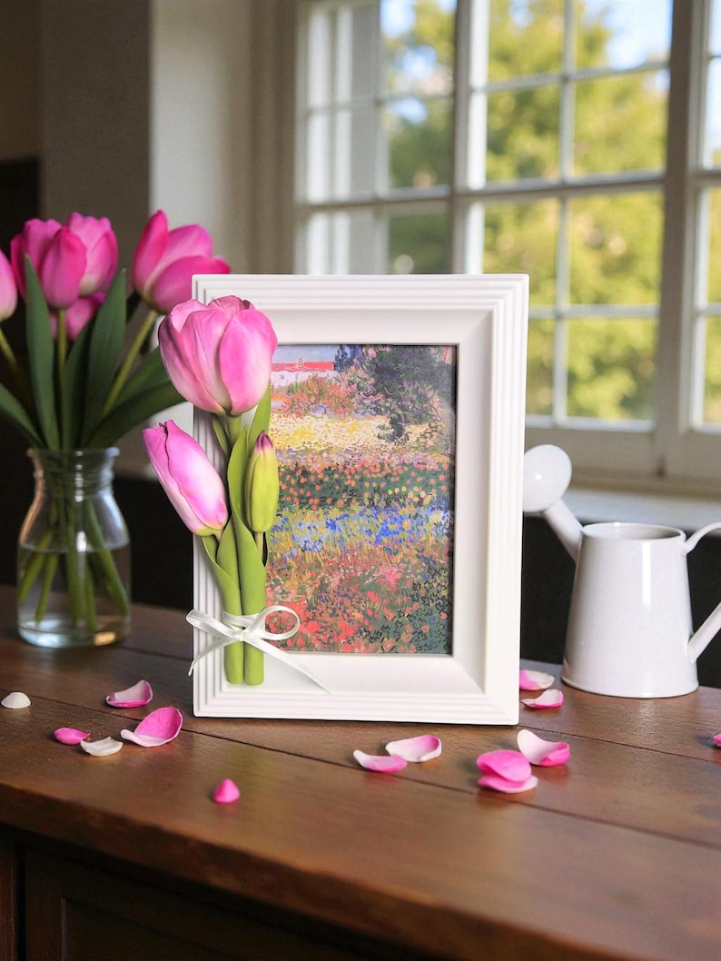 Anpassad fotoram med utsökta handgjorda rosa tulpaner: Heminredningspresent för, för blomsterälskare bild 1