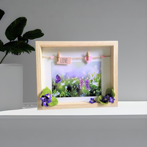 Handmade custom photo frame with violets: a sentimental keepsake, photo gift, made of polymer clay