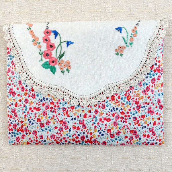 Liberty of London Bolsa de tela Bolso de lencería Bolso de recuerdo Vintage Floral Bordado a mano Regalo OOAK