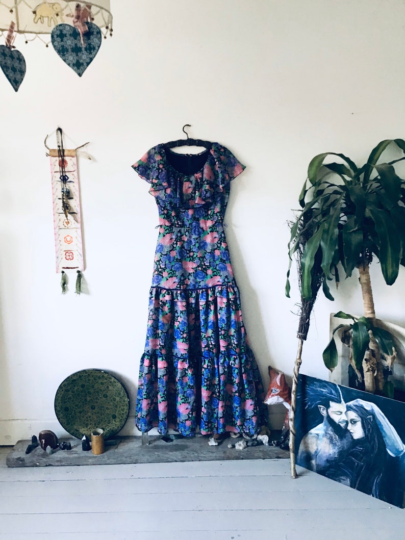 Vintage 70s maxi dress in floral print prairie boho off the shoulder