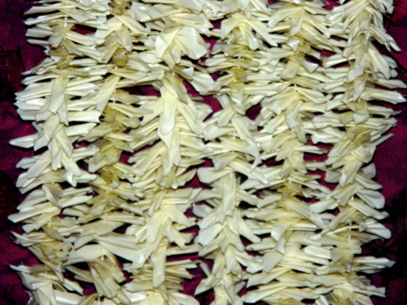 White jasmine Garland Flower Garlands decoration Indian Wedding Party Christmas Decor Flowers 5 Feet Long 10 pieces.