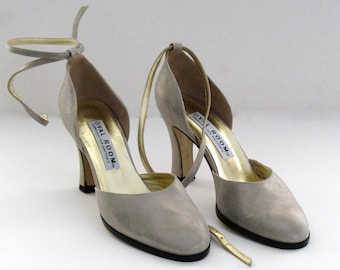 Vintage 1940s Style Italian Leather Ankle Strap Silver Grey Bridal Evening Pumps 9M, Dayton's Oval Room Minneapolis