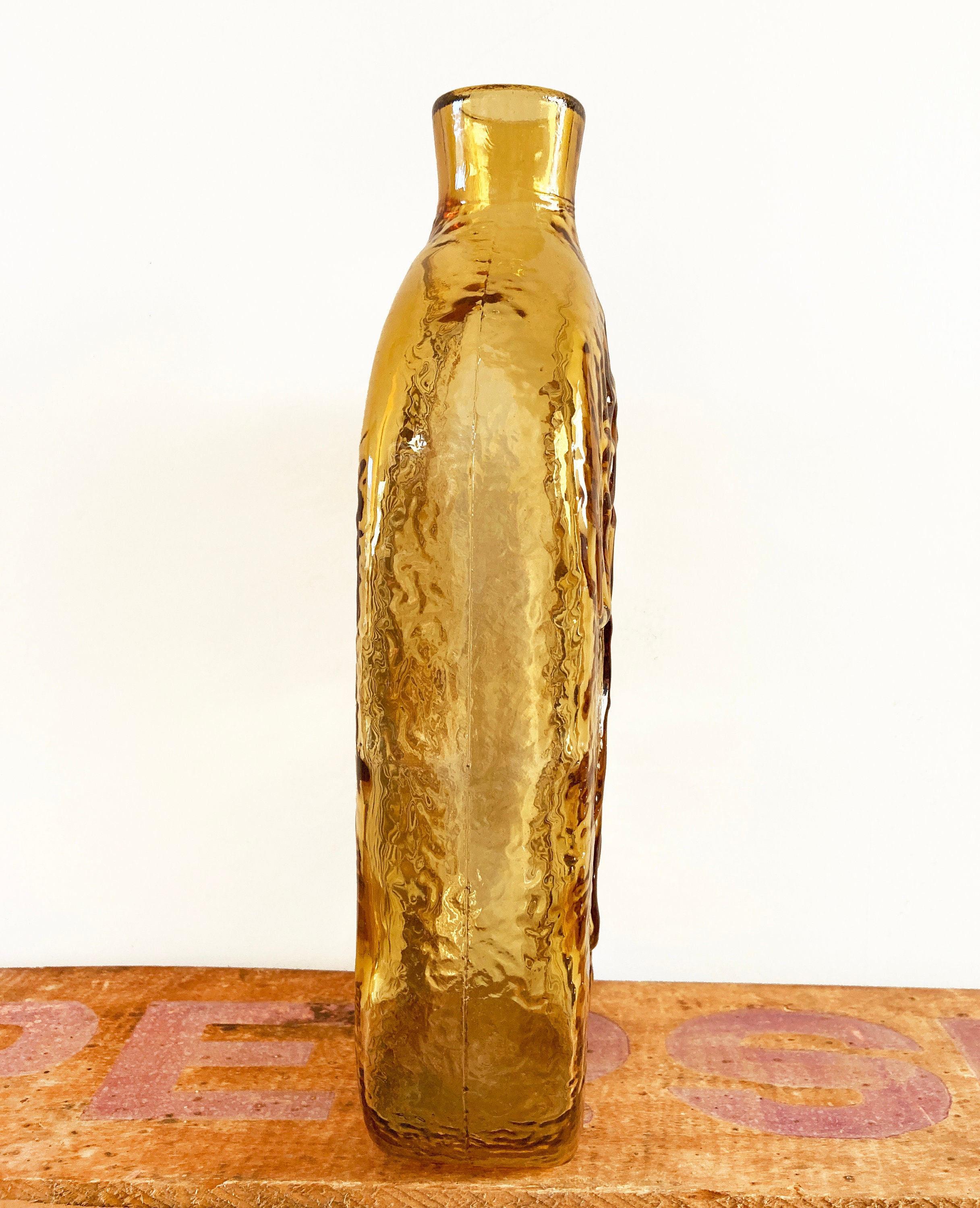 Bird of Peace Glass Decanter C1960 Designed by Wayne Husted