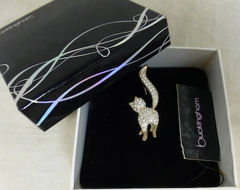 Goudkleurige Pavé kattenbroche met heldere kristallen strass diamanté juwelen in Buckingham geschenkdoos en tag - ongebruikte kostuumjuwelen kat cadeau