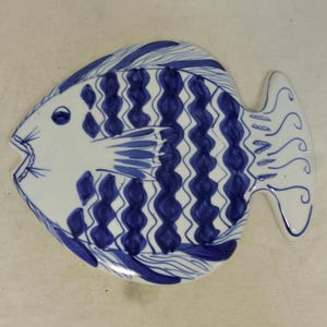 Vintage Blue White Hand Painted Flounder Flat Fish Ceramic Trivet Wall Plaque 7.75 in W – Handmade in Pottery Studio - Beach Coastal Décor