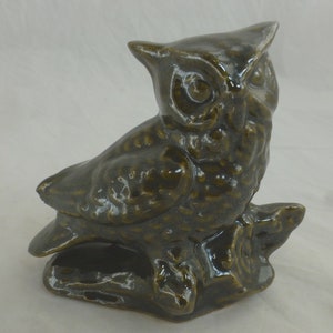 Owl Studio Pottery Vintage Hand Crafted Brown Gloss Glazed Owl on Tree Branch Figurine 5in W - Collectible Owl Bird Ceramic Owl Ornament
