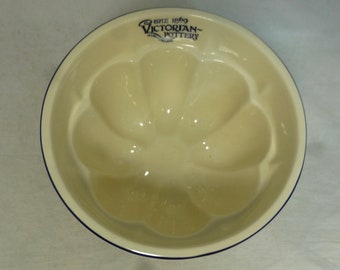 Vintage The 1869 Victorian Pottery Cream Round Ceramic Jelly Mould 6 inch D with Traditional Fluted Sides - Rustic Pudding / Blancmange Mold