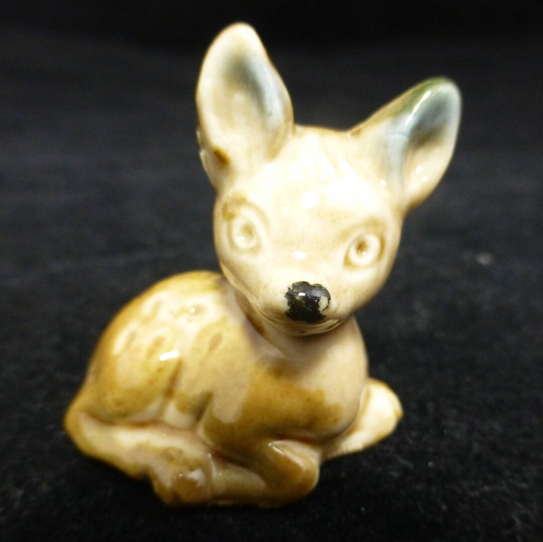 Wade Whimsie Porcelain Fawn English Whimsie Series Set 1 Vintage and