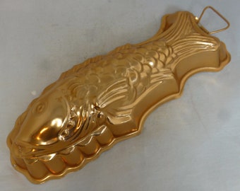 Vintage Copper Metal Fish Jelly Pudding Mould with Shiny Patina - 12.5 inch - Wall Décor  Ready to Hang - Kitsch Aspic, Pâté, Terrine Mold