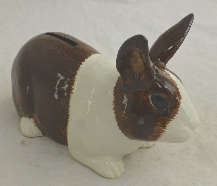 QUAIL CERAMIC BROWN & WHITE LOP EARED RABBIT MONEYBOX MONEY BOX OR PIGGY BANK QUAIL CERAMIC BROWN & WHITE LOP EARED RABBIT MONEYBOX MONEY BOX OR PIGGY BANK