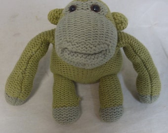 PG Tips Tea Chimp Promotional Knitted Monkey Beanie Plush Toy - Most Famous Monkey – Vintage Soft Toy Gift for Chimp Monkey Lover - 6 in L