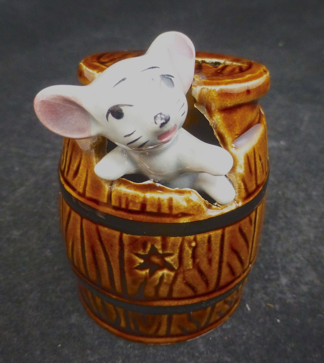 usa-japan-napcoware-porcelain-hand-painted-vintage-mouse-in-brown