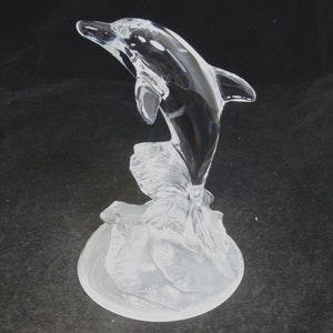 Cristal D&#39;Arques Figurina di delfino saltatore francese vintage in cristallo al piombo trasparente - 24% cristallo al piombo - Regalo di cristallo vintage - Prodotto in Francia