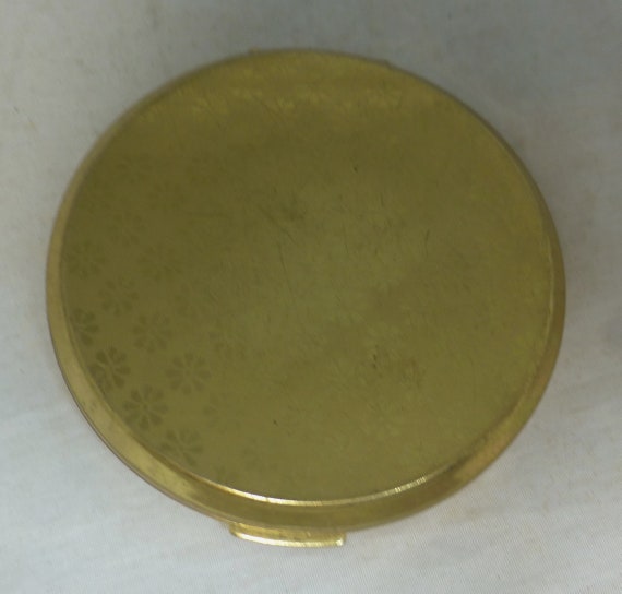 Stratton Vintage Gold Tone Floral Signed English Powder Compact / Make-up Mirror – Geometric Rows of Flower Design - Made in England View 3