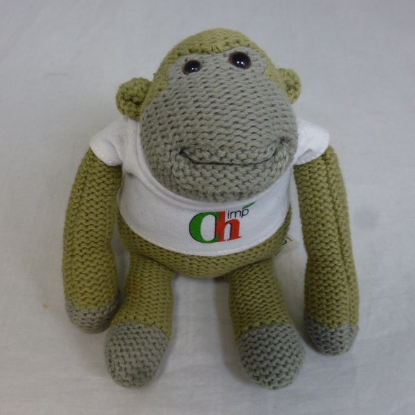 PG Tips Tea Chimpanzé en peluche tricoté promotionnel avec bonnet de singe - Le singe le plus célèbre - 6 po. L. Super mignon cadeau en peluche pour les amoureux des singes chimpanzés