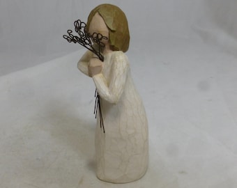 Vintage Willow Tree Friendship Carved Sculpture of Girl Holding Wire Flower Bouquet 5.25 in H - USA Artist Susan Lordi Design – Demdaco 2004