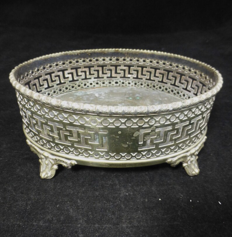 Antique Large Oval Silver Plated Pierced Bottle Holder \u2013 Galleried Wine Bottle Coaster \u2013 blank Cartouche \u2013 Vintage Barware Wine /& Champagne