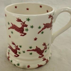 Emma Bridgewater Christmas Leaping Red Stag Deer & Stars Hand Decorated Half Pint Mug – Colourful Spongeware Design – Shell Stamp - England
