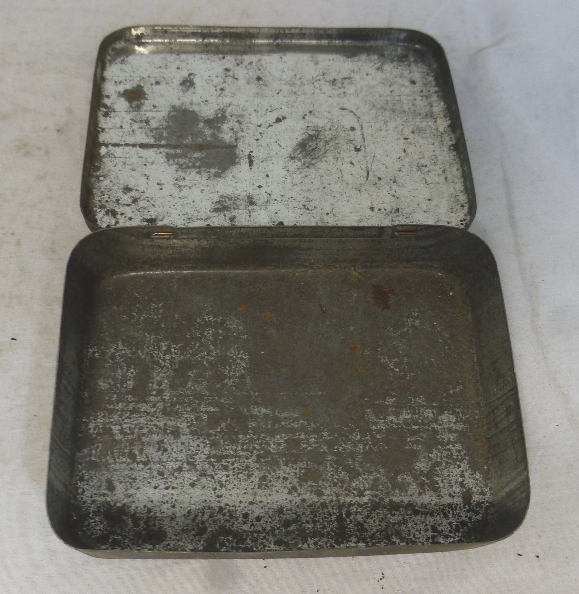 Vintage Players No Name Tobacco Advertising Metal Old Tobacco Tin Hinged  Lid - Ready Rubbed Flake - Storage Canister Promotion Brand Tin