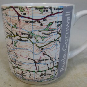 Ordnance Übersichtskarte von Bude Cornwall Porzellanbecher oder -tasse - Karte von Bude Bay und Inland basierend auf Ordnance Übersichtskarten - Cornish souvenir