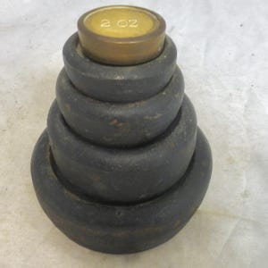 Vintage Set of 5 Indented Black Cast Iron Stackable Imperial Standard Weights – 2 lb to 2 oz - Interior Décor Kitchen Scales - England