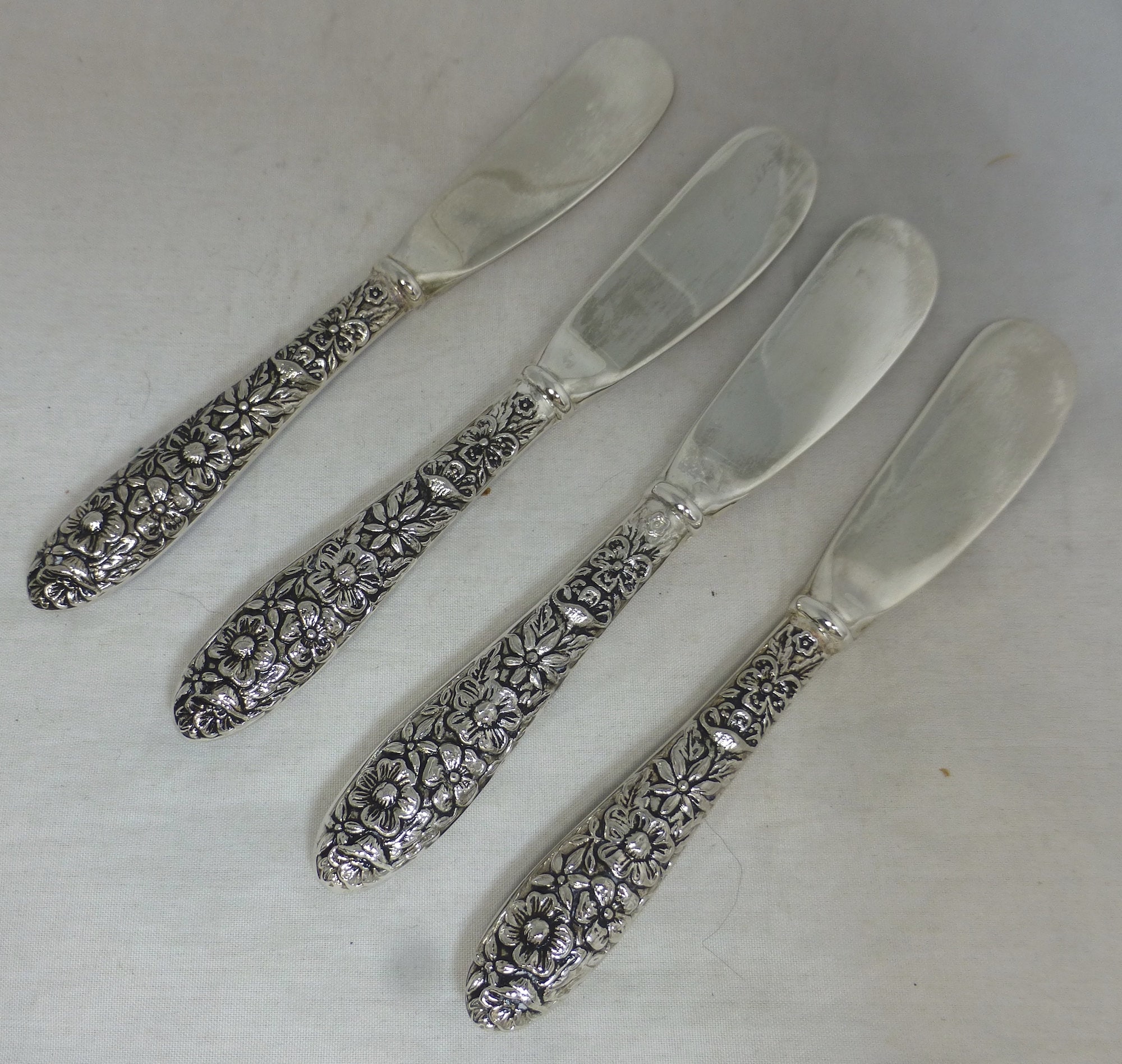 American Godinger Silver Treasures Cased Set of 4 Signed 5.5 in