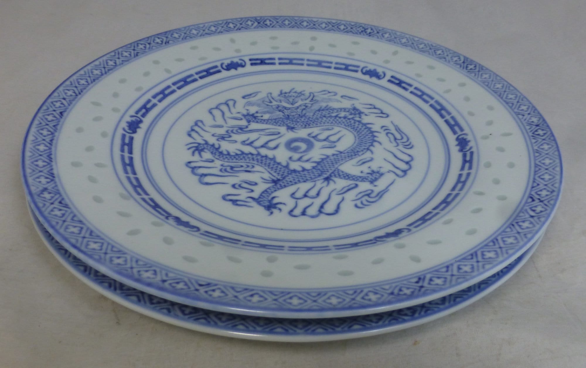 Fierce Dragon Centre Made in China Plates Tienshan Chinese Set of 3 Rice Grain Blue & White Vintage Porcelain Plates 8 inch D Rice Eye