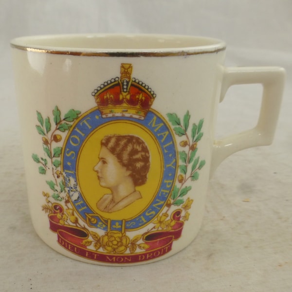 Vintage KSP Koningin Elizabeth II kroning 2 juni 1953 Royal Commemorative Honi Soit Qui Mal Y Pense China Mug - Dieu et Mon Droit - Souvenir