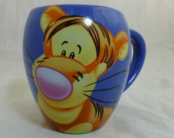 ティガーぬいぐるみinマグカップ　くまのプーさん　ディズニー　ぬいぐるみ　コップ ティガーぬいぐるみinマグカップ くまのプーさん ディズニー