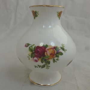 Royal Albert Old Country Roses Vintage Bone China 4,5 inch bolvaas – iconisch bloemenontwerp met Engelse roos – met de hand aangebracht 22 kt goud – 1e kwaliteit