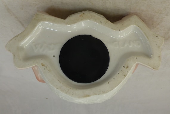 ヴィンテージ ウェイド陶器 おむつ入り子豚貯金箱 - 1980年代の陶器製
