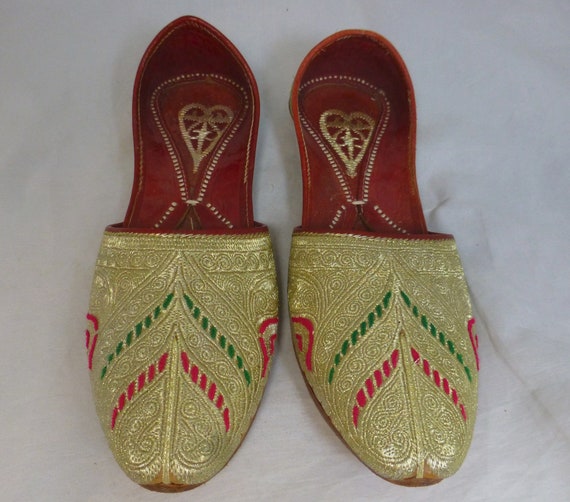 Vintage Handmade Indian Leather Aladdin Slippers … - image 2