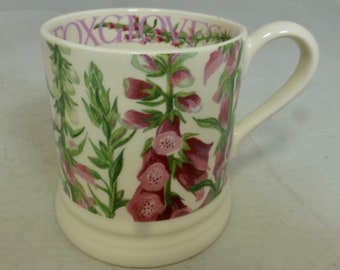Taza de media pinta con diseño floral de dedaleras moradas de Emma Bridgewater - Diseño de la serie Flowers de Spongeware decorado a mano - Fabricada en Staffordshire, Inglaterra