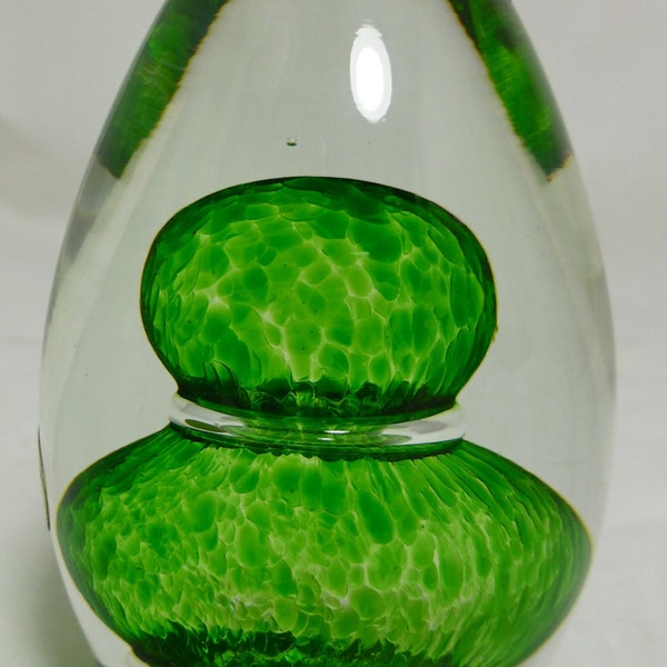 Wedgwood Vintage Ronald Stennett-Willson Topiary Green Glass Egg Shaped Signed Paperweight - Original Label - English - Pattern No RSW11
