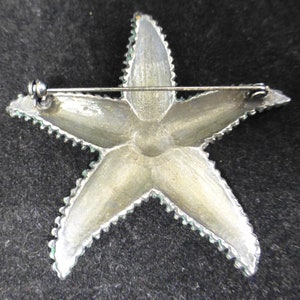Vintage Starfish Silver Pewter and Iridescent Green Blue Enamel Pin Brooch Victorian Sea Life / Ocean Themed Costume Jewellery image 4
