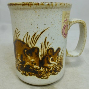 Vintage Dunoon Ceramics Field Mice Family Handcrafted Scottish Stoneware Pottery Mug – Unused with Original Label - Animal Art Scotland