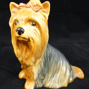 Sylvac Vintage Yorkshire Terrier Dog Ornament No 5027 - 5.5 in H - Terrier Dog Lover Gift - Made in England - VGC