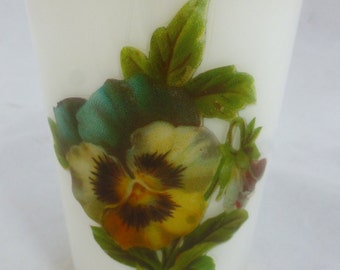 Pretty Vintage Kittie Markus Pansy Flower Drinking Glass or Tumbler - Dutch Designer - Collectible Glass with Floral Motif