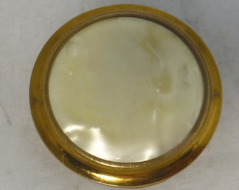 Vintage Circular Hand Held Powder Compact / Make-up Mirror with Faux Mother of Pearl Lid – Gold Tone Metal - Retro Handbag Accessory