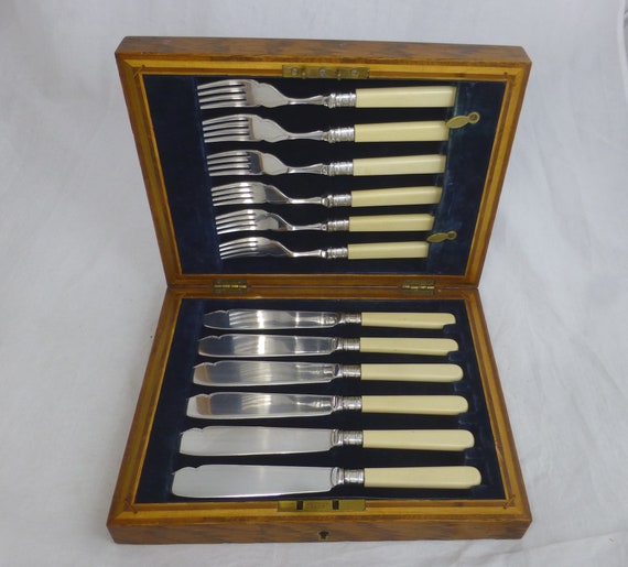 Art Deco 6 Pairs Silver Plate Fish Knife & Fork Cutlery With Ivorine  Handles in Fine Quality Wooden Case Vintage English EPNS Silverware 
