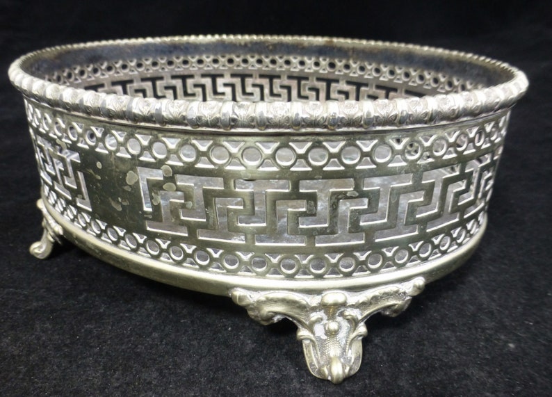 Antique Large Oval Silver Plated Pierced Bottle Holder \u2013 Galleried Wine Bottle Coaster \u2013 blank Cartouche \u2013 Vintage Barware Wine /& Champagne