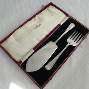 Antique The Alexander Clark Co London Silver Plate Signed Cased Large Serving Knife & Fork Cutlery Set - Handmade Quality English Silverware