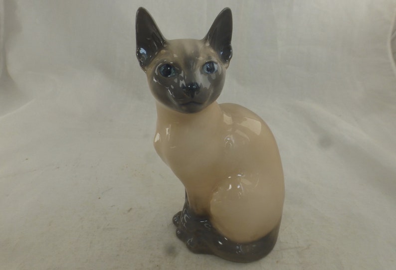 Vintage Large Royal Copenhagen of Denmark Siamese Cat Hand Painted Cream Grey Porcelain Figurine 3281 1st Quality 7.75in H Base Stamp image 1