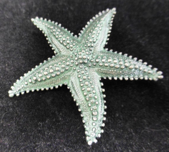 Vintage Starfish Silver Pewter and Iridescent Gre… - image 2