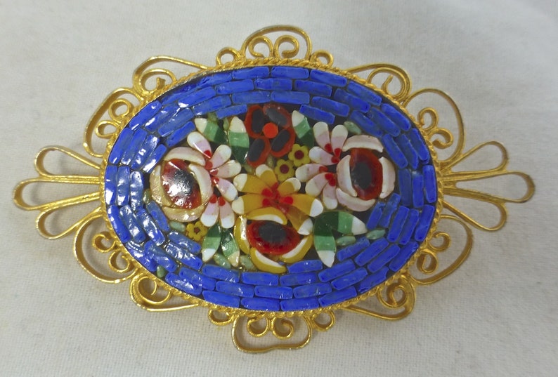 Vintage Beautiful Italian Micro Mosaic Oval Pin Brooch with Gold Tone Filagree Surround Blue & Colourful Floral Pattern Italy c 1930s image 4