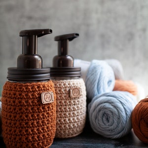 Mason Jar Soap Dispenser // Crocheted Mason Jar Cover // Foaming or Liquid Soap Dispenser image 2